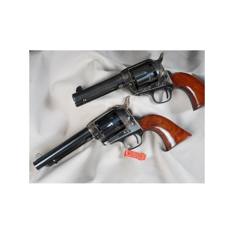 300.353.44 HEGE-Uberti Revolver (4 3/4")