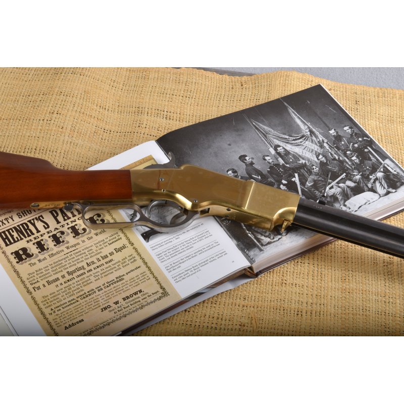 HEGE Uberti 1860 Henry Sonderserie mit Messingsystem und Lauf