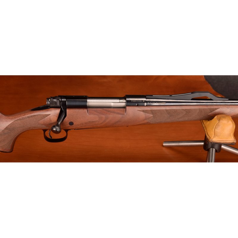 Winchester Model 70 Calssic Hunter aus Startseite bei Waffen