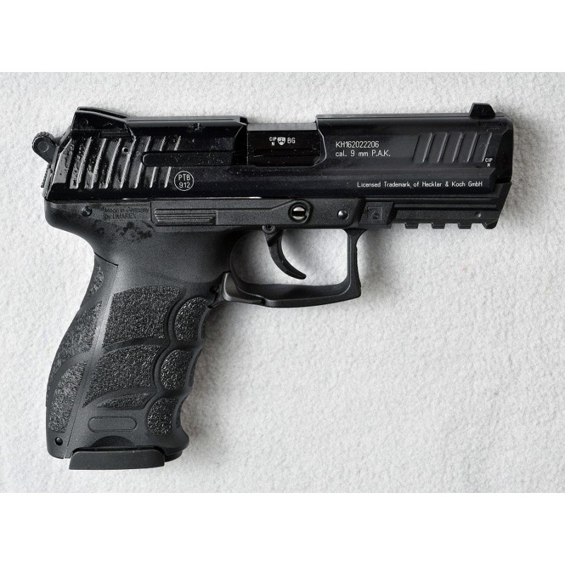 Heckler & Koch P30 Schreckschuss Pistole 9mm P.A.K. schwarz aus