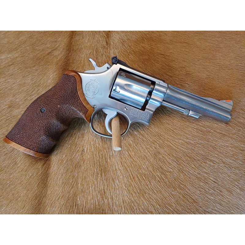 Smith & Wesson Revolver Mod. 67-1 Kal..38Spec aus