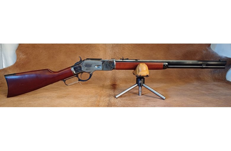 Uberti 1873 Short Rifle 20”...